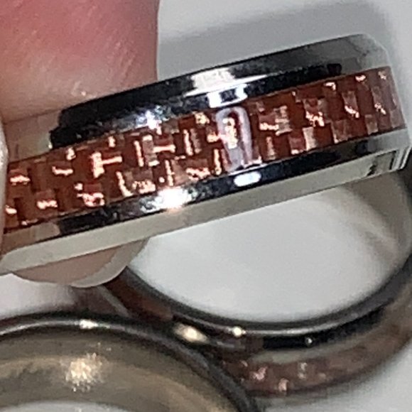Solid Titanium Pink Carbon Fiber Inlay Band Ring, Size 5 - Picture 8 of 13
